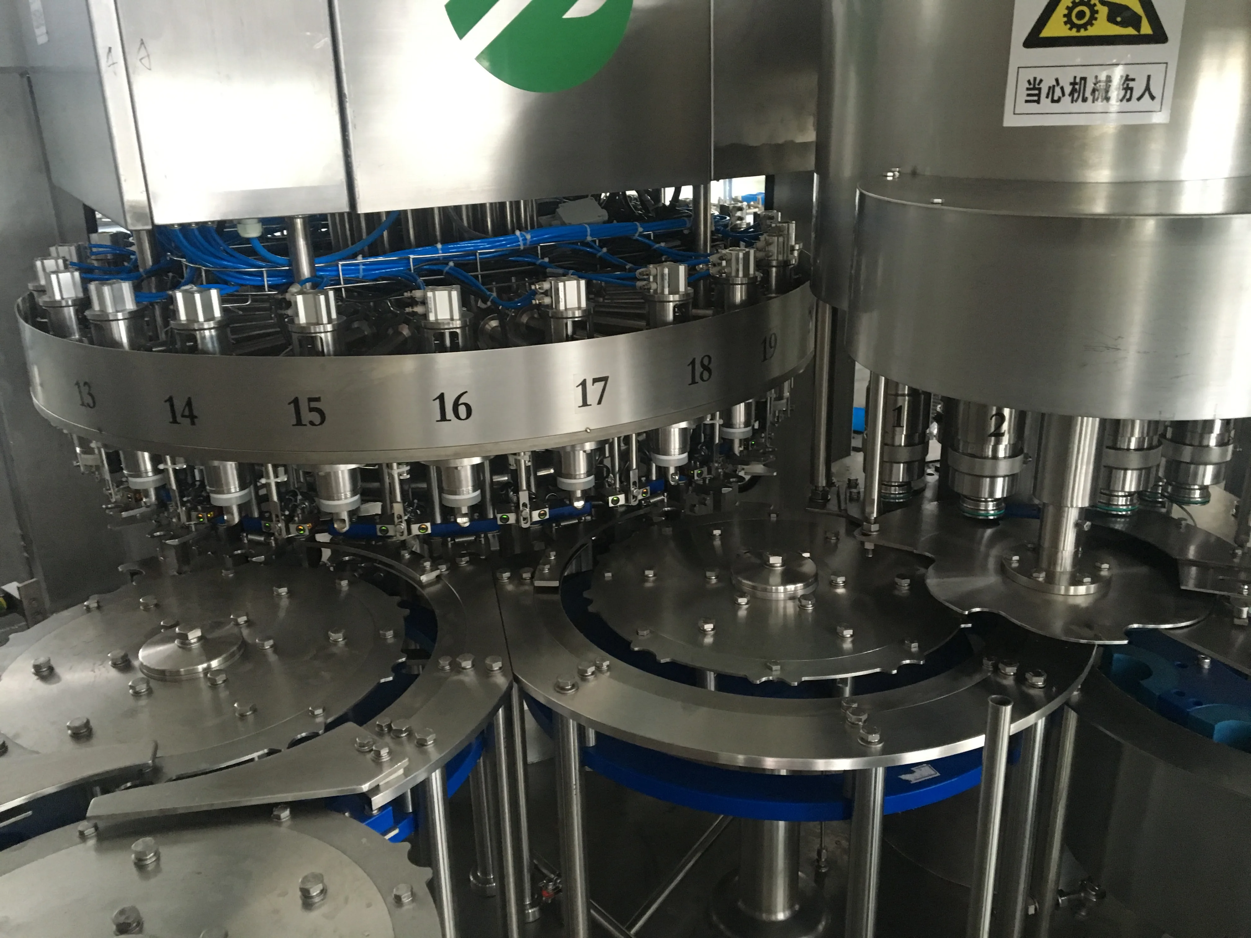 PET bottled fruit juice production line/filling machine Juice beverage plant turnkey