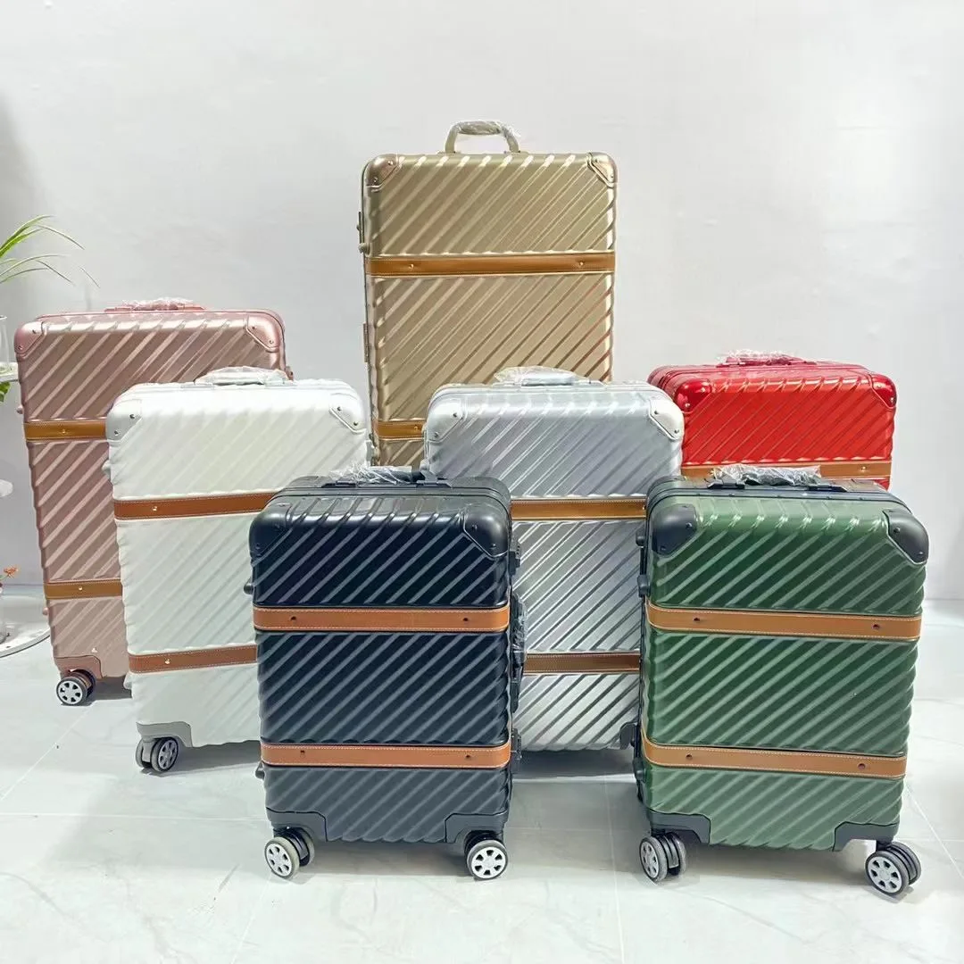 
Aluminum frame with large discount premium suitcase with lock 20 