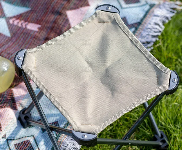 Folding stool Convenient ultra-light multi-functional outdoor camping picnic folding storagsmall stool four-legged stool