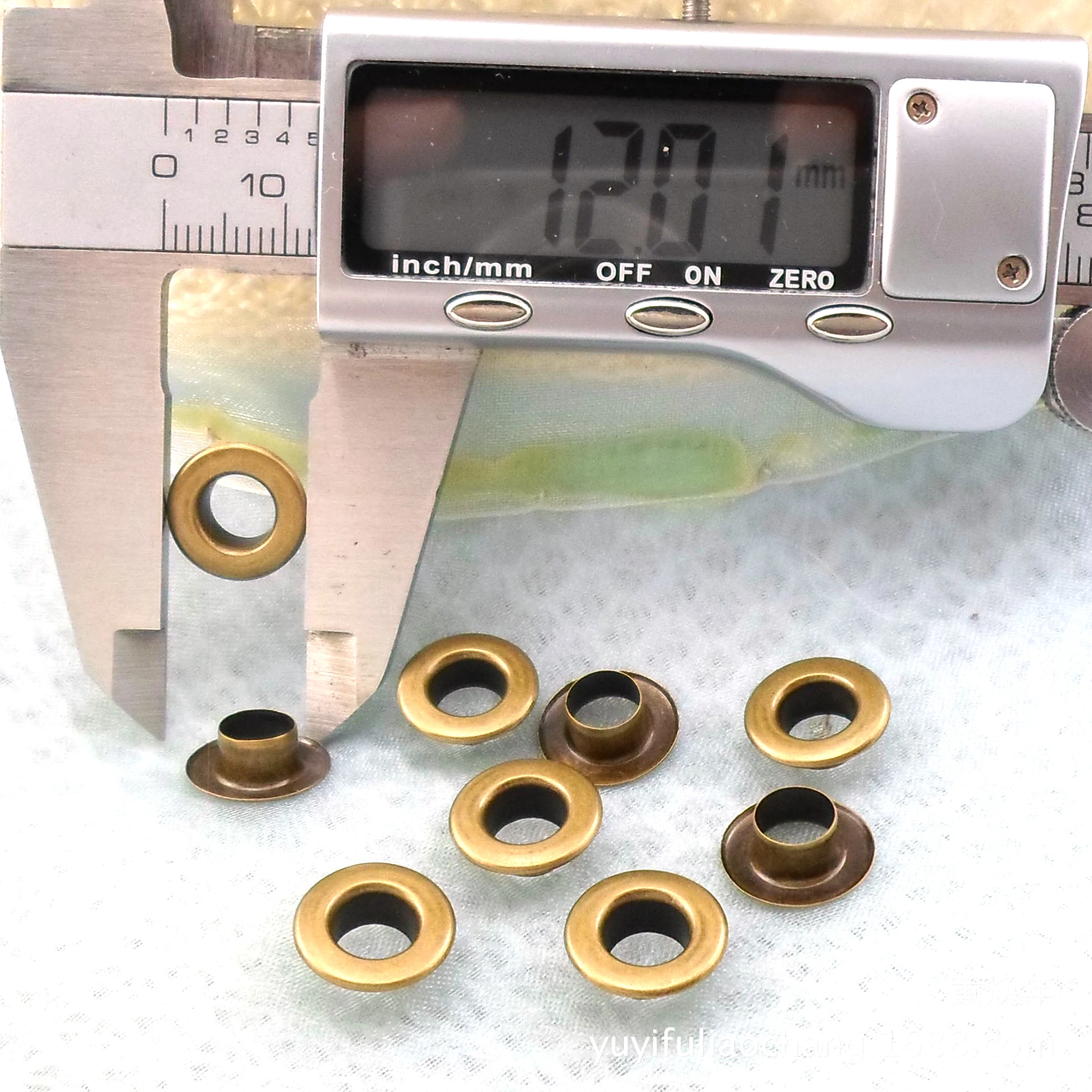 clothing shoes metal button round stainless steel eyelets with customized logo