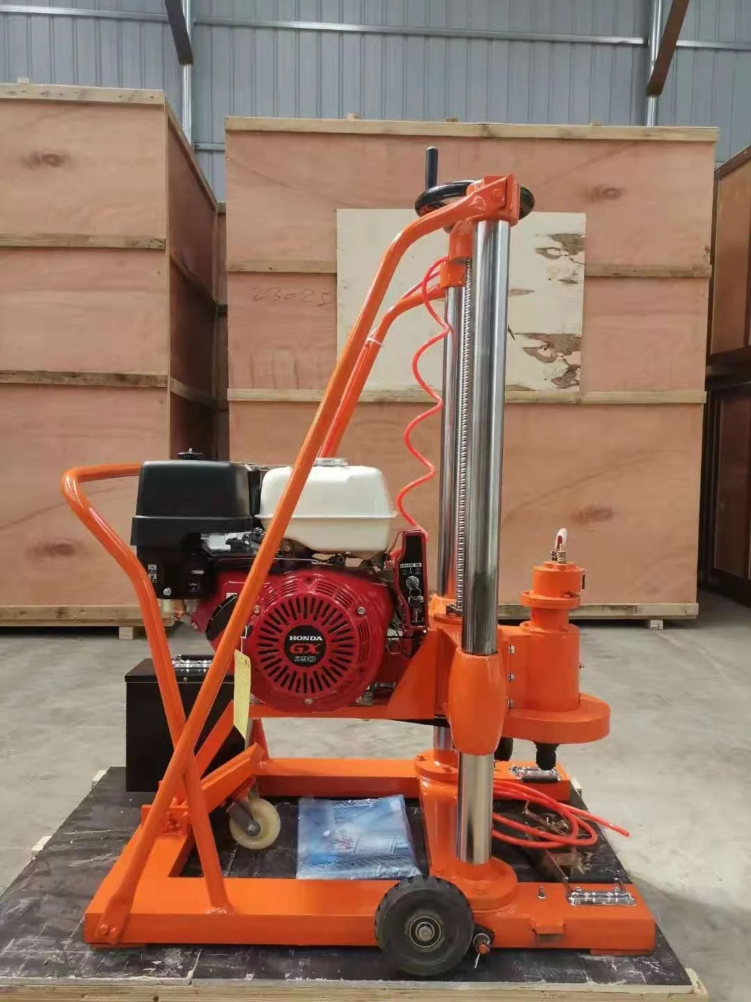 Concrete drilling and coring machine asphalt pavement drilling locomotive supporting point start coring machine