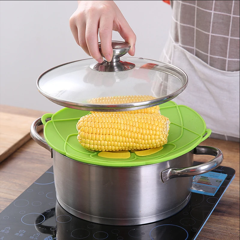 Kitchen Gadgets Accessories Supplies Cookware Anti-Overflow Cover Silicone Lid