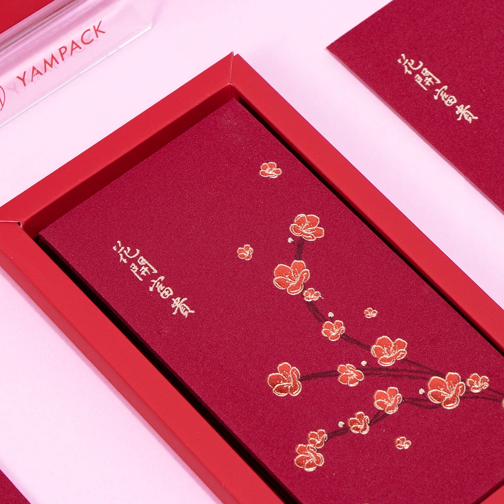 Custom print Chinese red packet pouch satin gold foil stamping fabric red packet velvet red packet