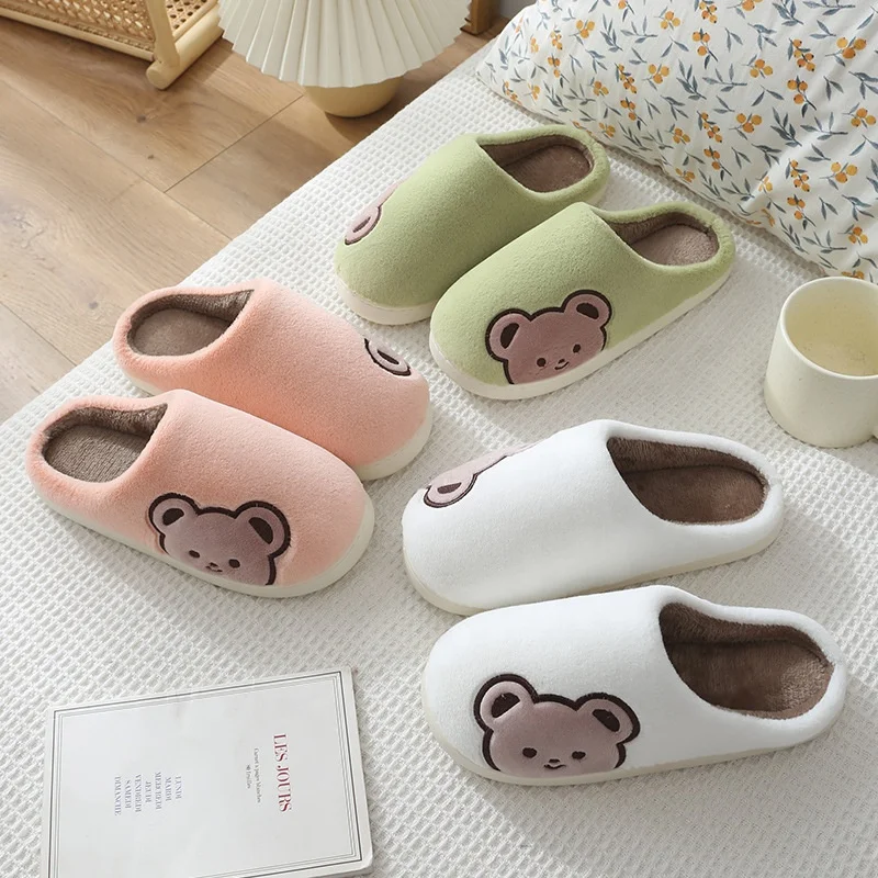 New Fashion Indoor Home Bed Cute  Bear Design Plush Slides Slippers