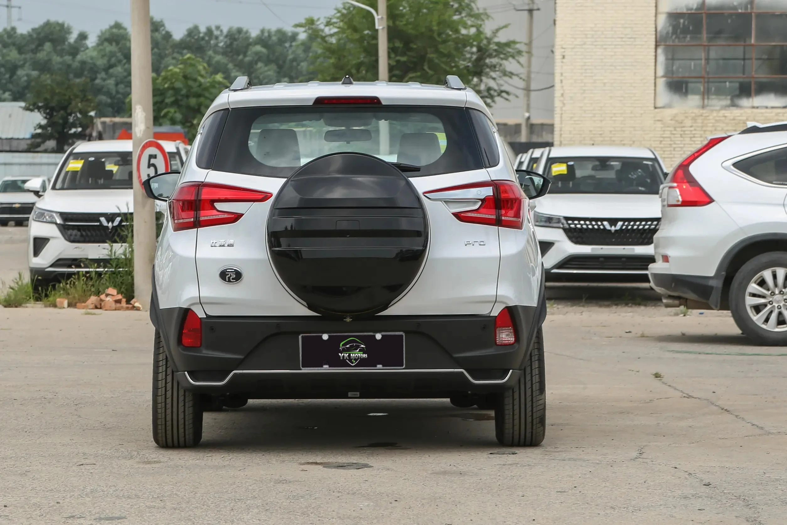 2024 2022 2023 hot sale BYD Yuan Pro Brand New EV BYD Electric Car High Speed 5 Seat Small SUV Model BYD Yuan Pro