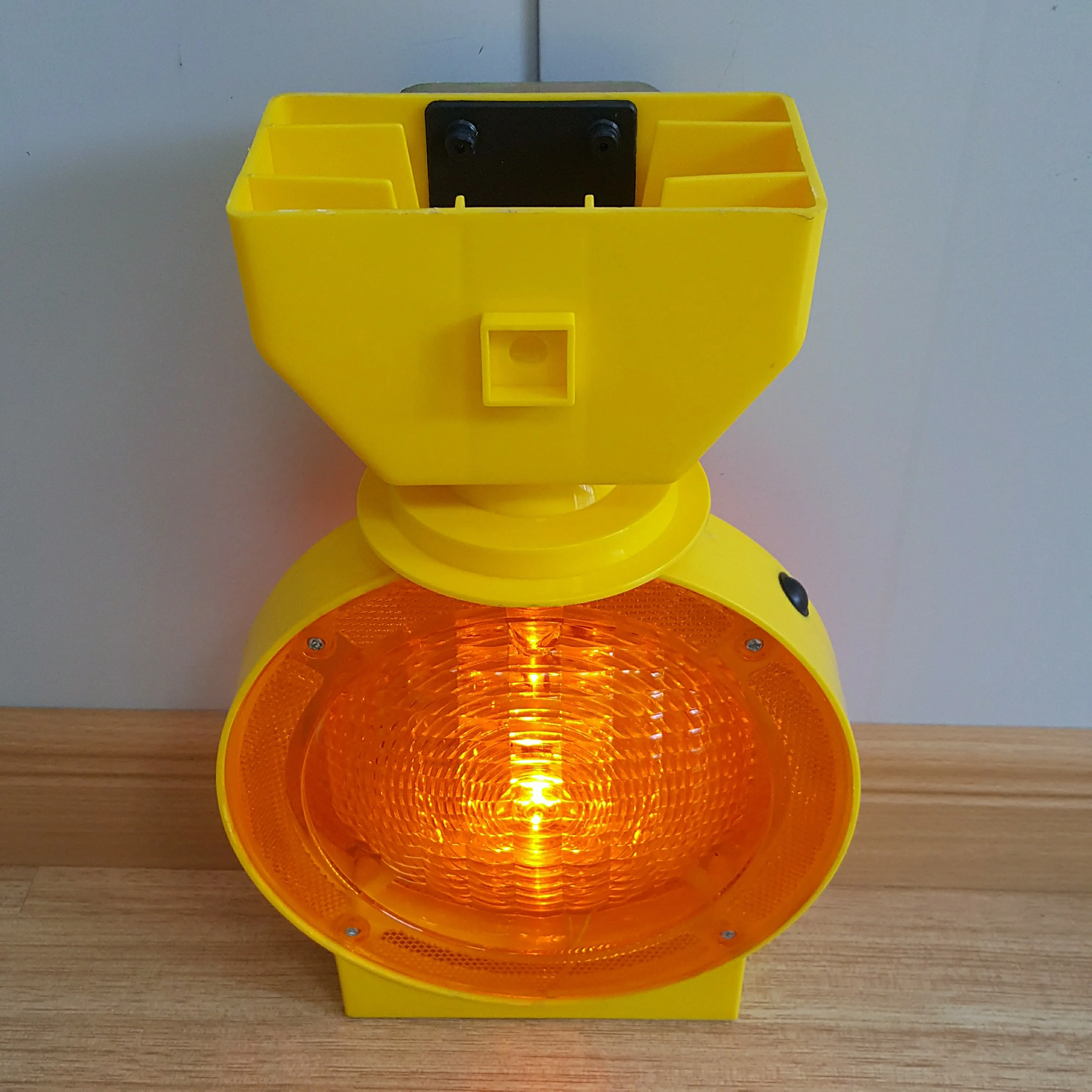 
125MM Road Safety Flashing Warning Light 