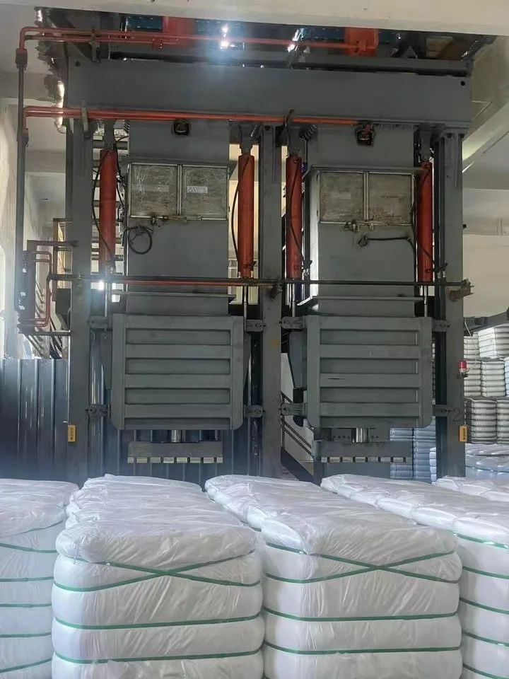 Stock Polyamide PA6 Nylon 6 staple fiber 1.5D 1.67dtex *38mm semi-dull cotton yarn Spinning ready for ship