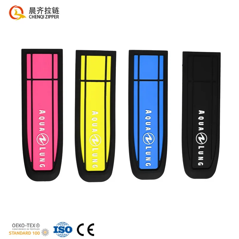 Custom Private Clothing Embossed Brand Name Logo Soft Silicone PVC Rubber Patch Label For Garment Bags