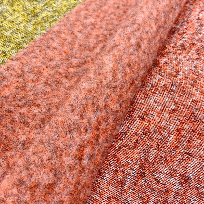 Super soft 100% polyester cationic knitting 310GSM brushed hacci fleece fabric for winter jackets