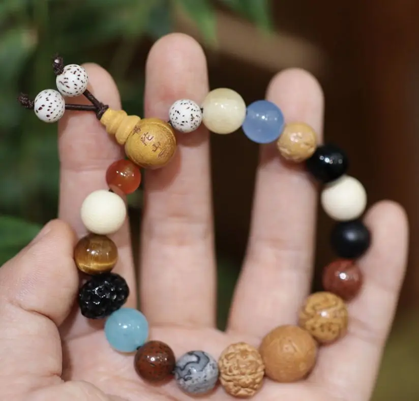 Vintage Bodhi Buddhist Beads 18 Putuo Bodhi Seed Bracelet Buddha Charm Bracelet Tibet Buddhist Prayer Wood Beads bracelet