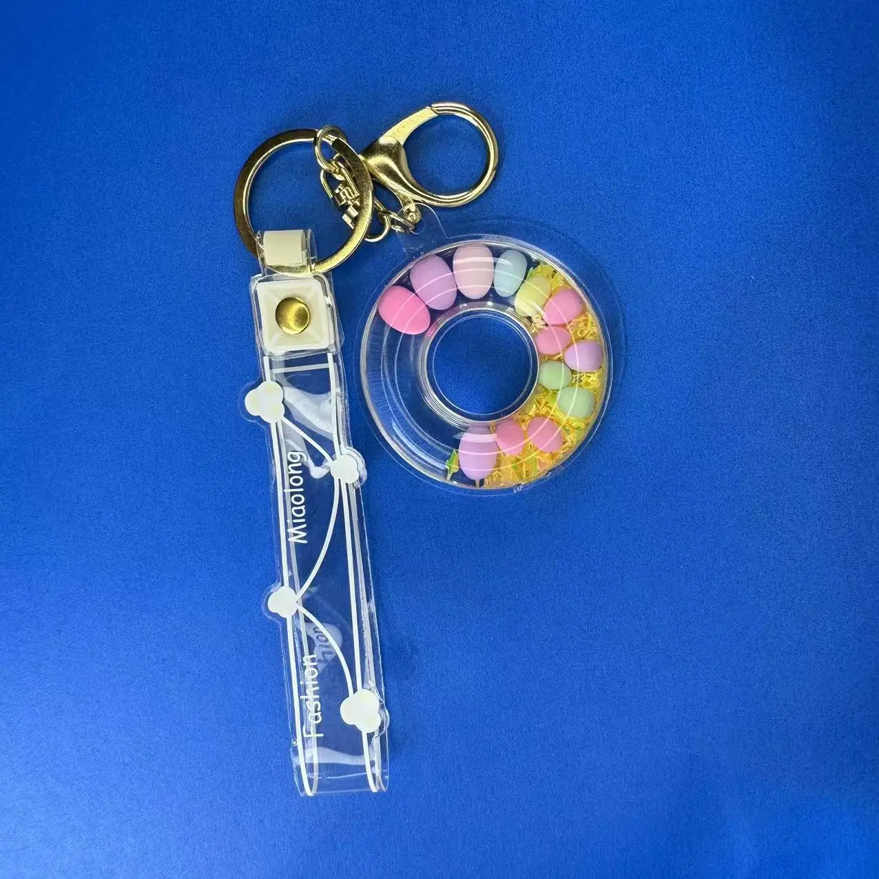 Wholesale 3D Cartoon Doughnut Pendant Liquid Keychains PVC Rubber Straps Promotional Gifts Girl Women Bag keychain