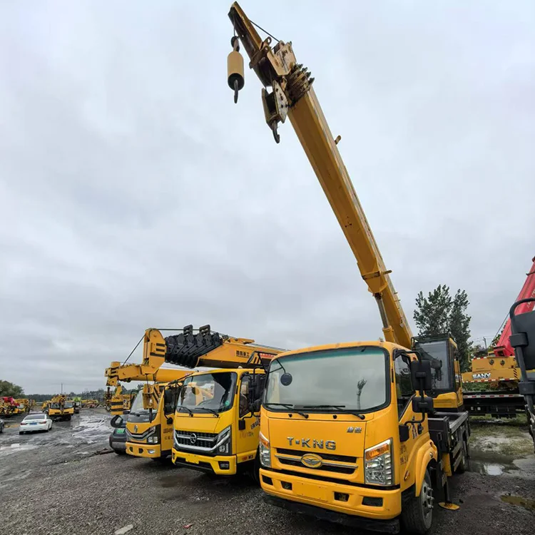 Aerial Work Truck 4*2 & 6*4  8 Ton-25 Ton Lift Crane Hydraulic Lifter Crane Truck