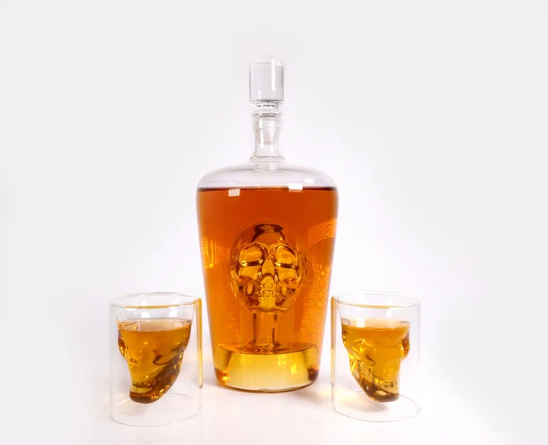 Wholesale clear 1000 ml decanter glass whiskey glass decanter With Two Glasses