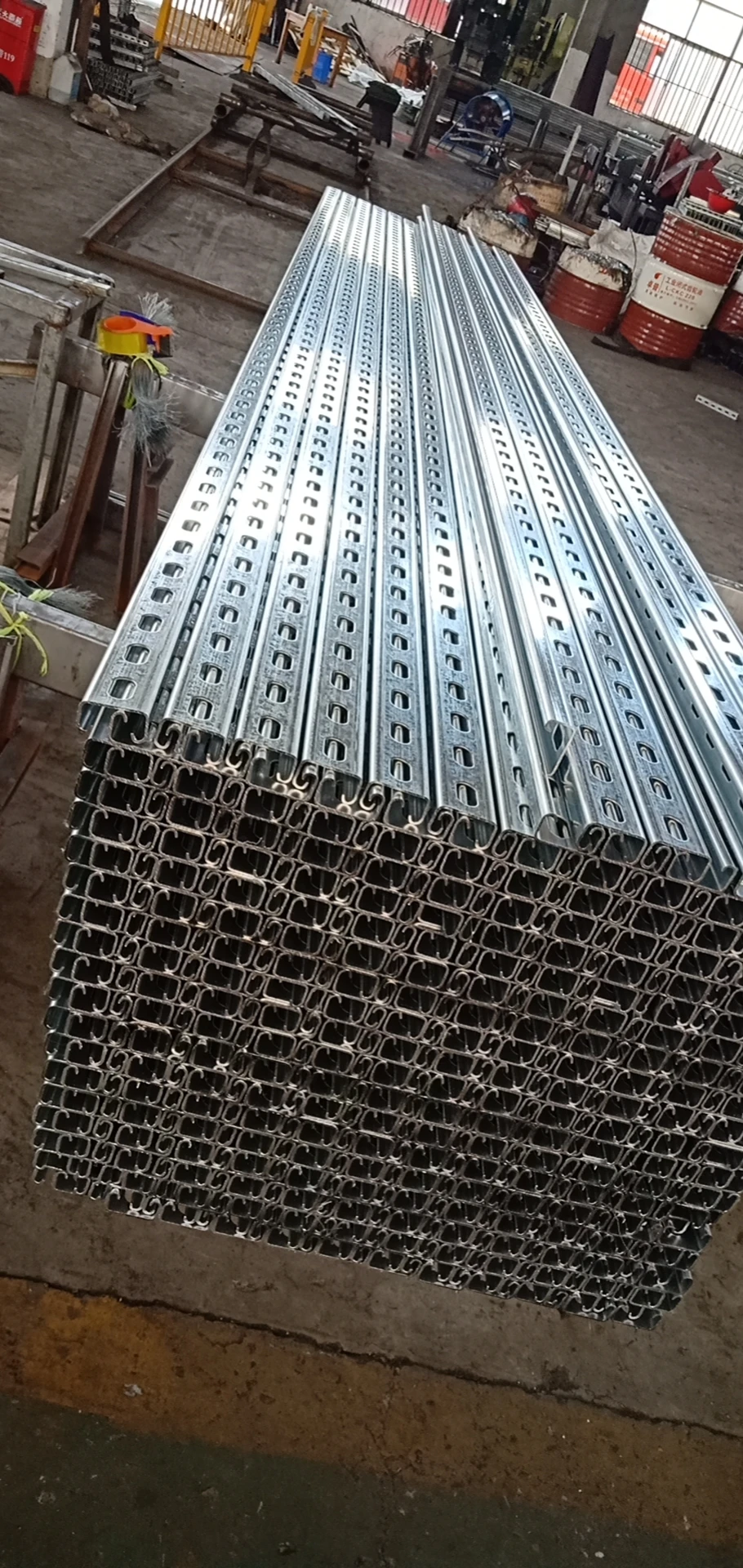 Formed u type double stainless electrical perforated unistrut canal hot galvanized u channel iron steel catalog c strut