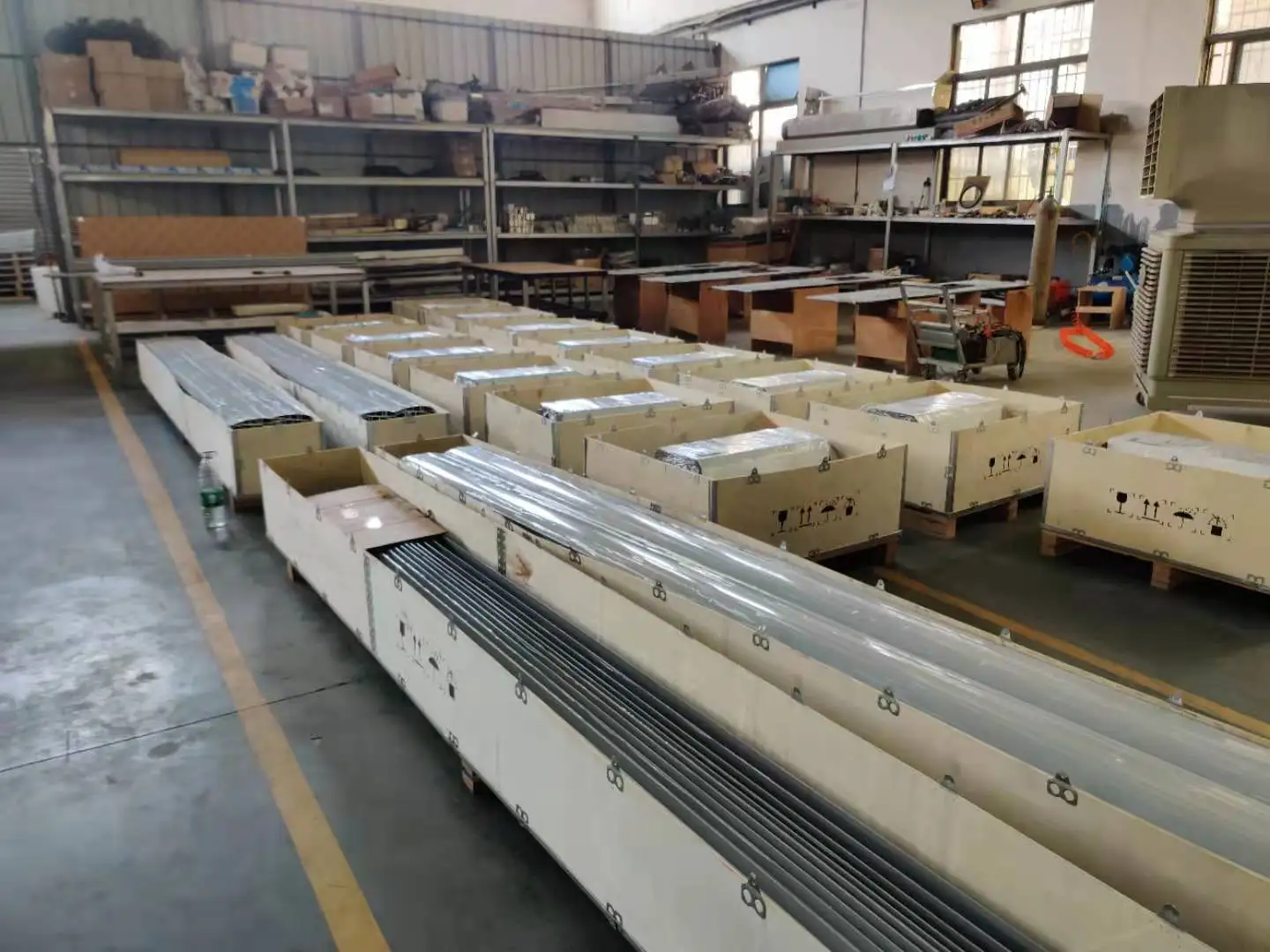  Промышленный бесщеточный потолочный вентилятор HVLS диаметром 24 фута энергосберегающий