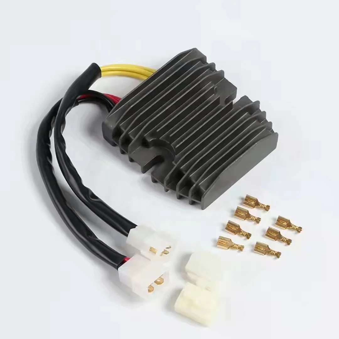 Motorcycle parts rectifier is suitable for Triumph Sprint ST 1050 T1300560 regulator