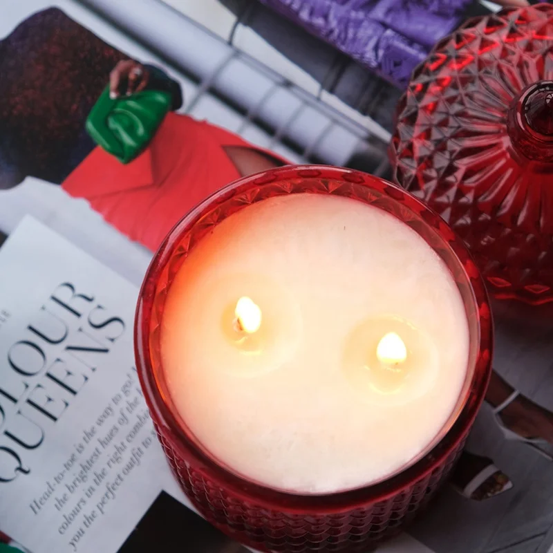 Pattern Engraved Wooden Candle Wicks Soy Wax Scented Candles Luxury Natural Candle With Glass Cover