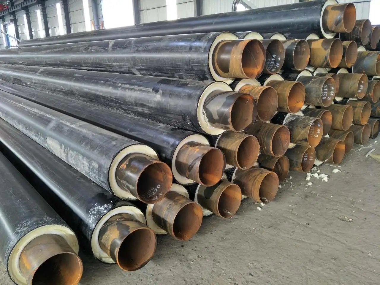 Top Grade Two-component Closed Cell Rigid Polyurethane Foam PU Foam Chemicals for Pipe Insulation