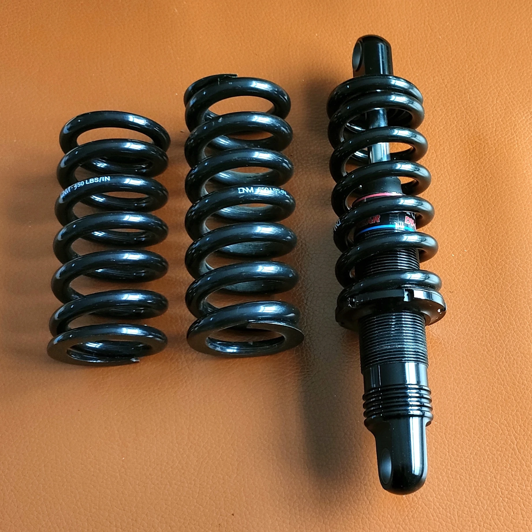 450Lbs rear suspension shock abosober coil spring