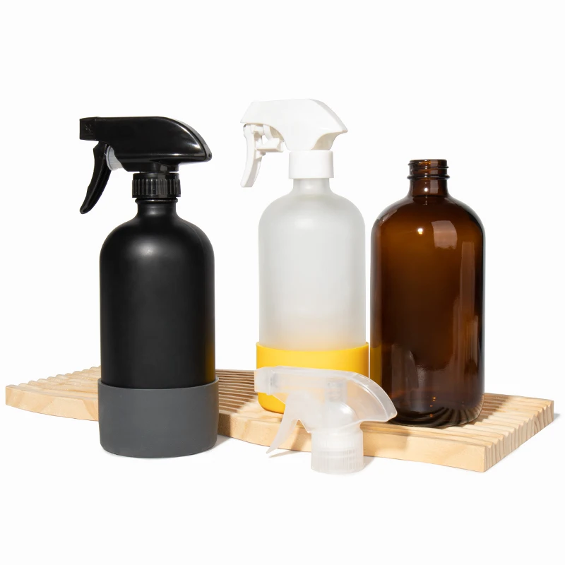 500ml Empty amber glass boston round bottles with Silicone case soap pump and spray mister nozzle