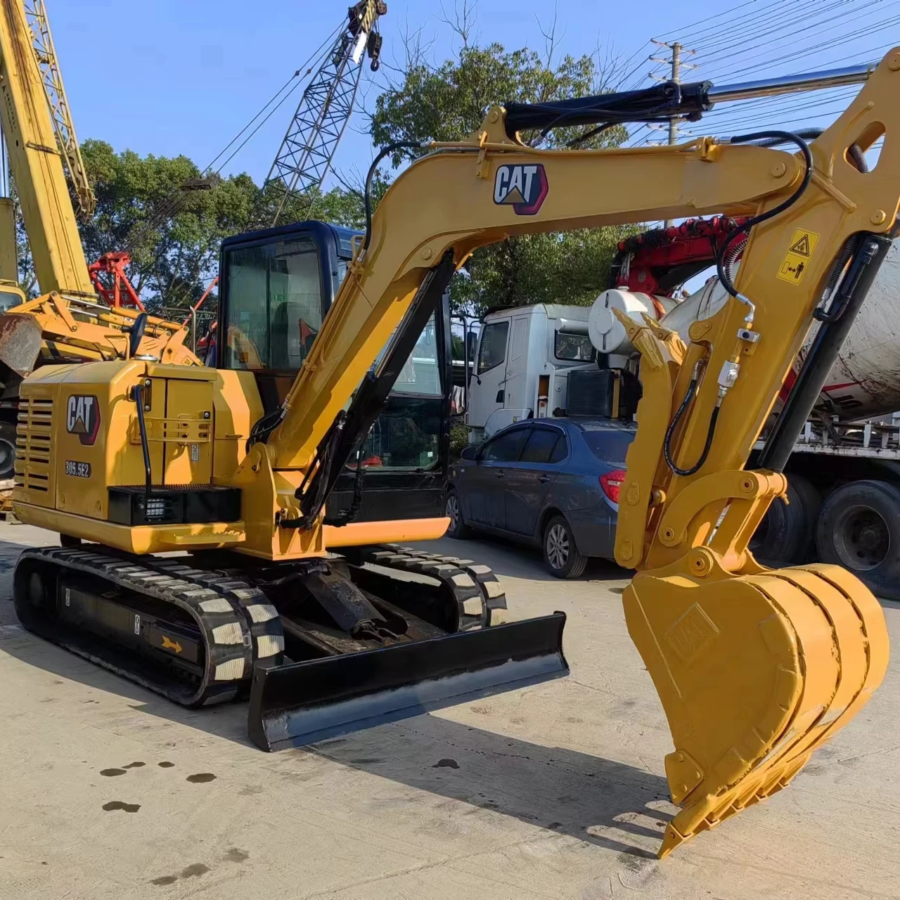 Caterpillar Tier 4 EPA Engine Used Excavators CAT 305.5E2 5.5 Ton excavator CAT Mini Excavator for sale