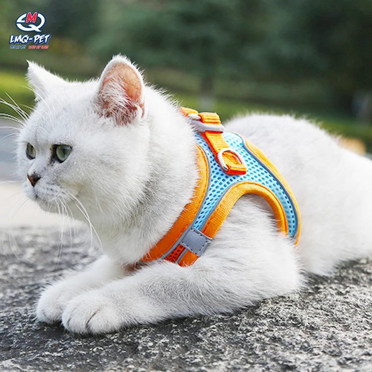 Pet Harness Adjustable Breathable Reflective Pet Harness Leash Set with Reflective Tape Cat Dog Harness