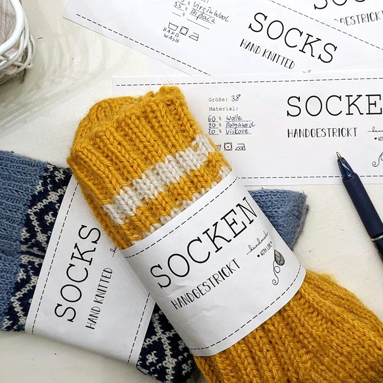 Custom  Art Paper Tag for Socks Cardboard Hanger Full Color Print Sock Sleeve Packaging Hang Tags