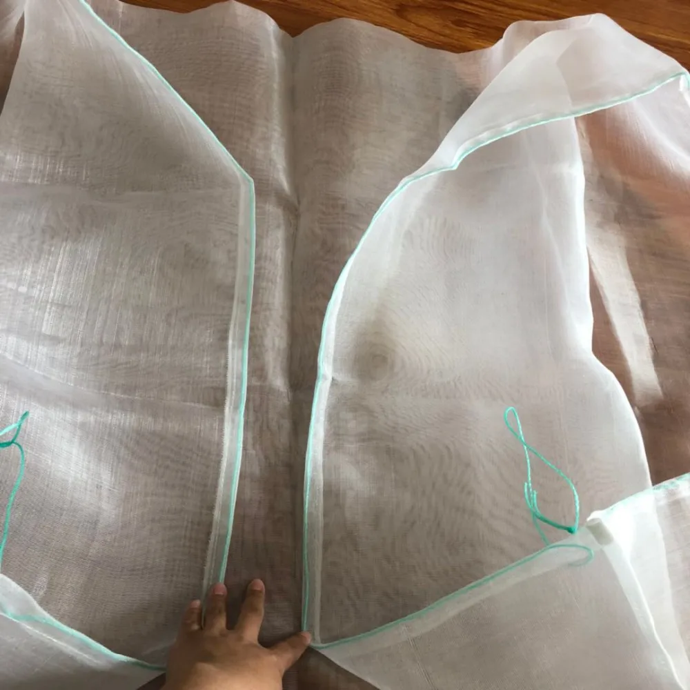 Customized Size Durable Date Mesh Bag for Protecting Date Fruits Green or White Palm Tree Mesh Bag With Black Drawstring