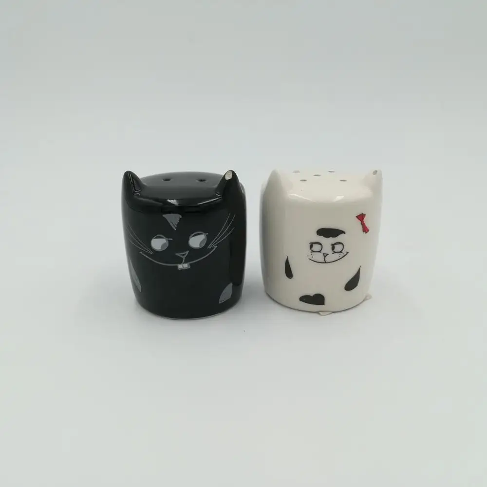 wholesale 2 in 1set top quality kitchen accessories cute cats ceramic salt and pepper bottle jar set