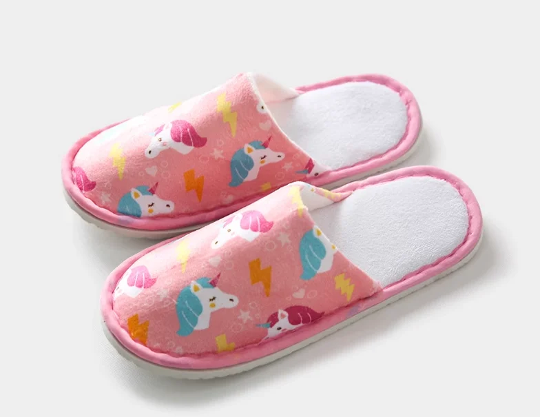 Hotel pink cute disposable slippers for children Hotel linen cartoon style thickened non-slip