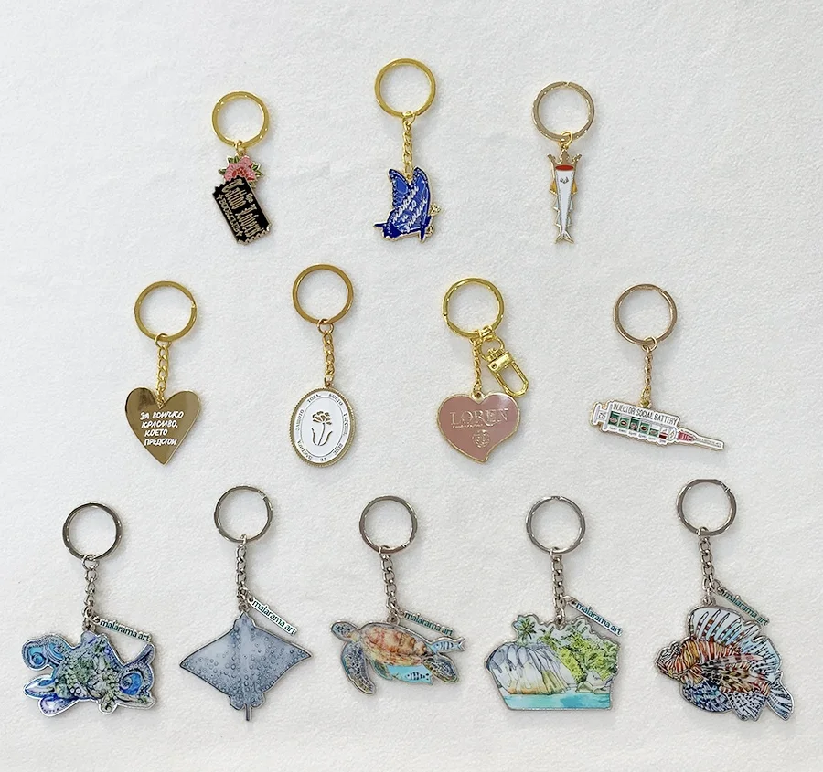 Custom Printed Acrylic Shaking Charms Metal Key Chains Car Keychain Anime Accessories Key Ring Keychain Accessories Sasuke