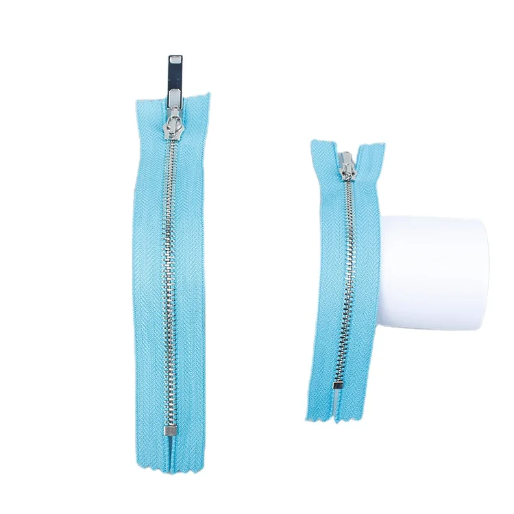 Hot sale high quality custom 3#5#7# open end  metal zipper smooth teeth  for Bags and Jacket