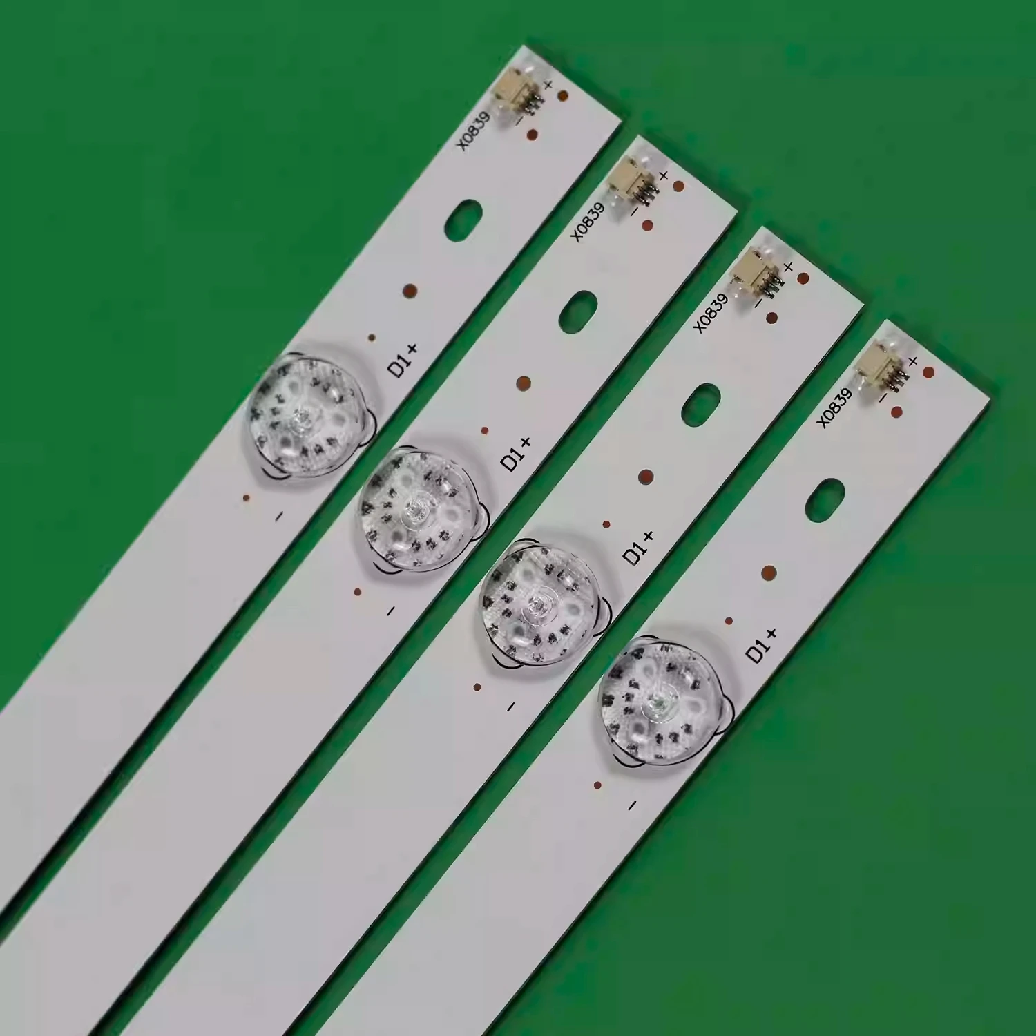 HX-NO.327  LED TV Backlight TV Strip Light GDCH40LB06_LED3030_V0.8 LB-C400F14-E6-C-G1-ZM2 For Changhong 40S1