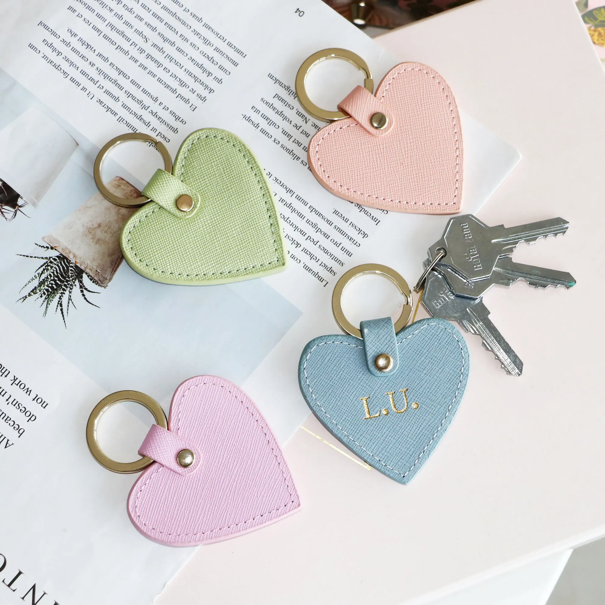 
Fashion key ring keychain personalized heart shape saffiano genuine leather keychain 
