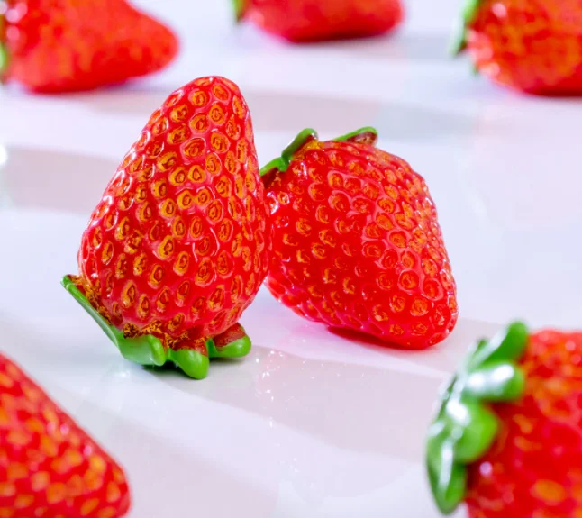 wholesale 3d mini cute cartoon red resin charms strawberry flat back resin planar cabochons for  jewellery iphone case kitchen