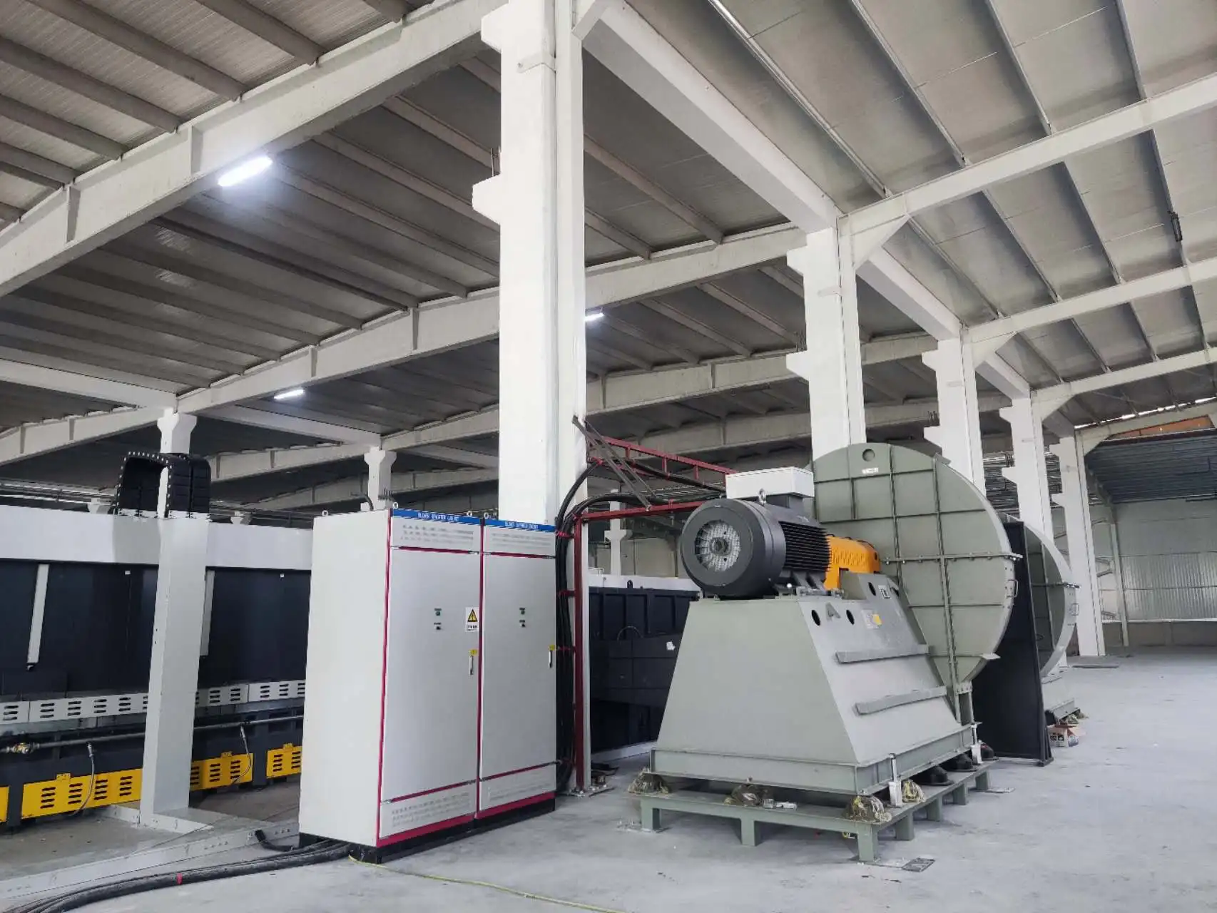 GX-P1730 оборудование для производства строительных материалов Закал плоское стекло ужесточающая при условии электрический автомобиль в Пакистане излучения горячий продукт 2022