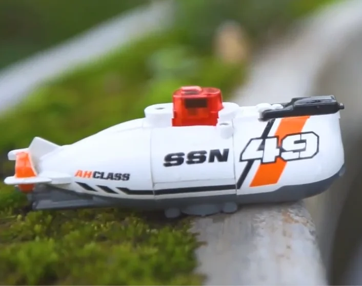 
TRUMPETER U49 Rc U-boat Remote Control Kids Toy Won the Guinness world record for ultra small remote control submarine in 2013 