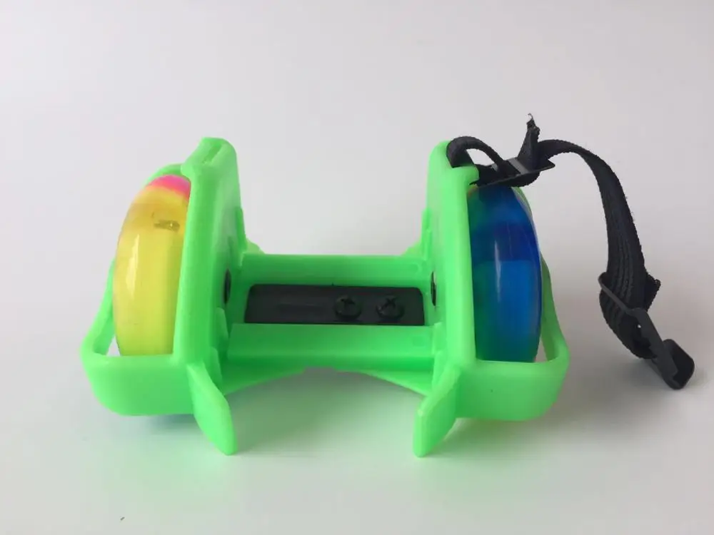 Pink Blue Flashing Roller Skating Shoes Lightweight Detachable Skates