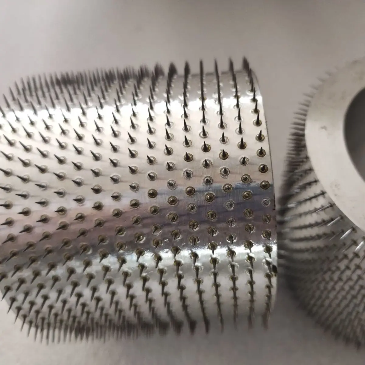 HF Needle Plastic roller pin brush Cold perforation pinned cylinder, needle roller, perforating roll  for heating preforator