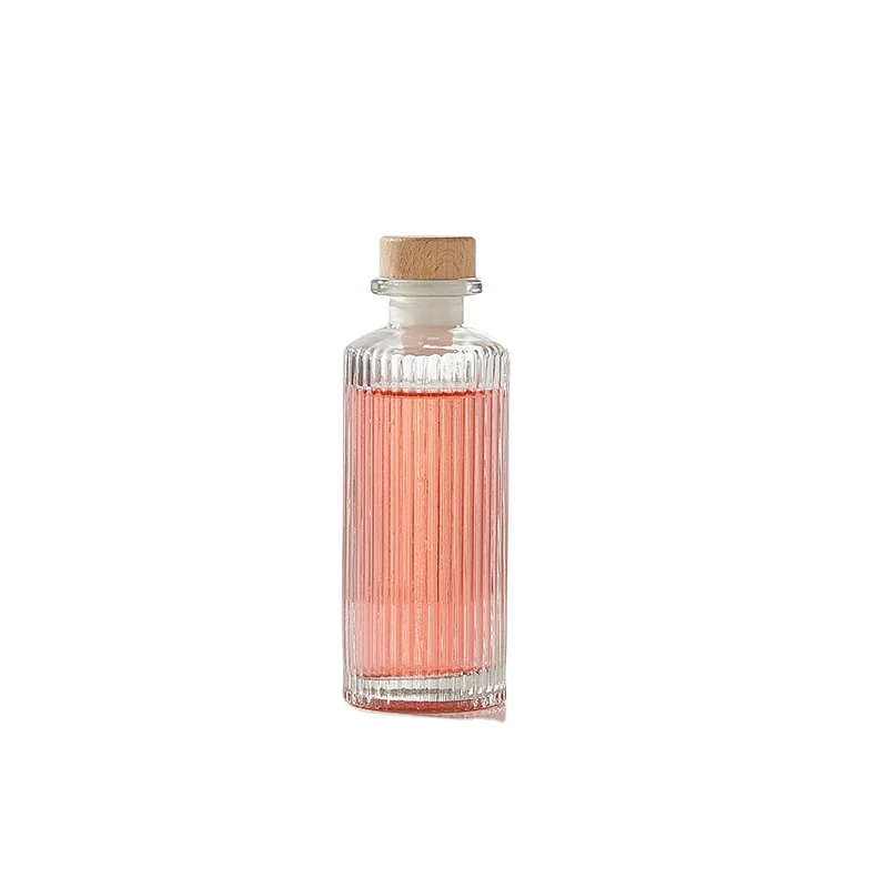 Empty 50ml 100ml 150ml 180ml glass strong liquor bottle Baijiu gin whisky cocktail vodka small mini glass bottle with nut