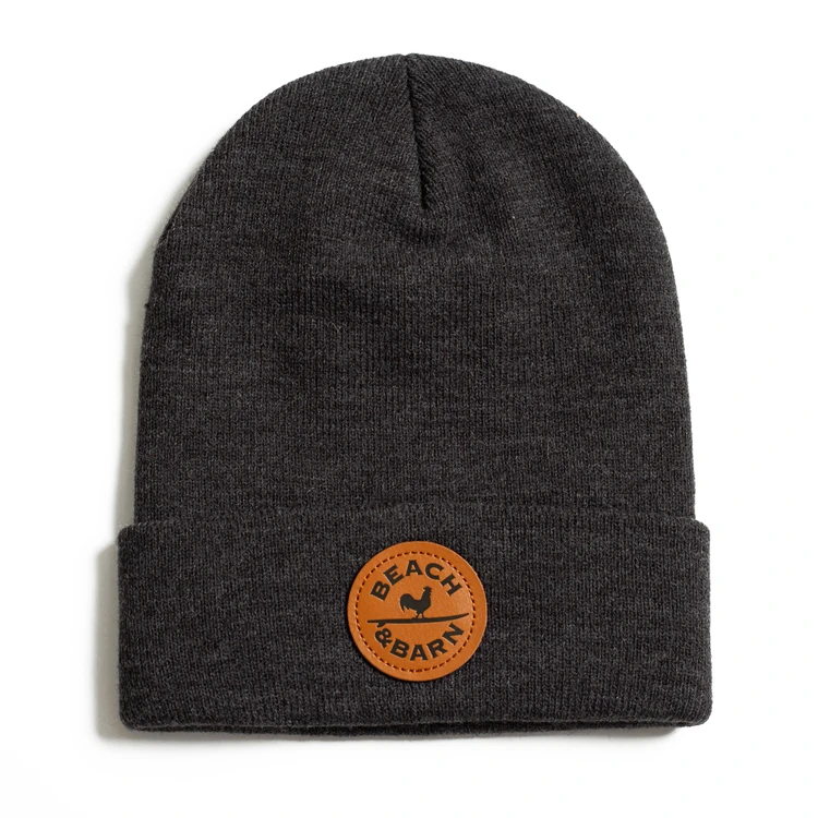 Wholesale 2021 knitted hat women custom logo beanies with leather label