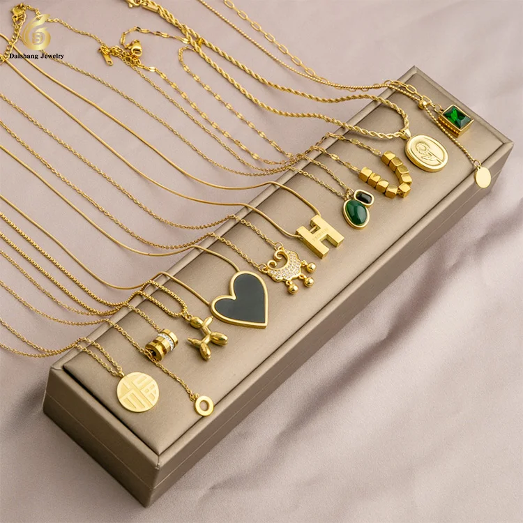 2024 Золотое роскошное ожерелье из титановой стали