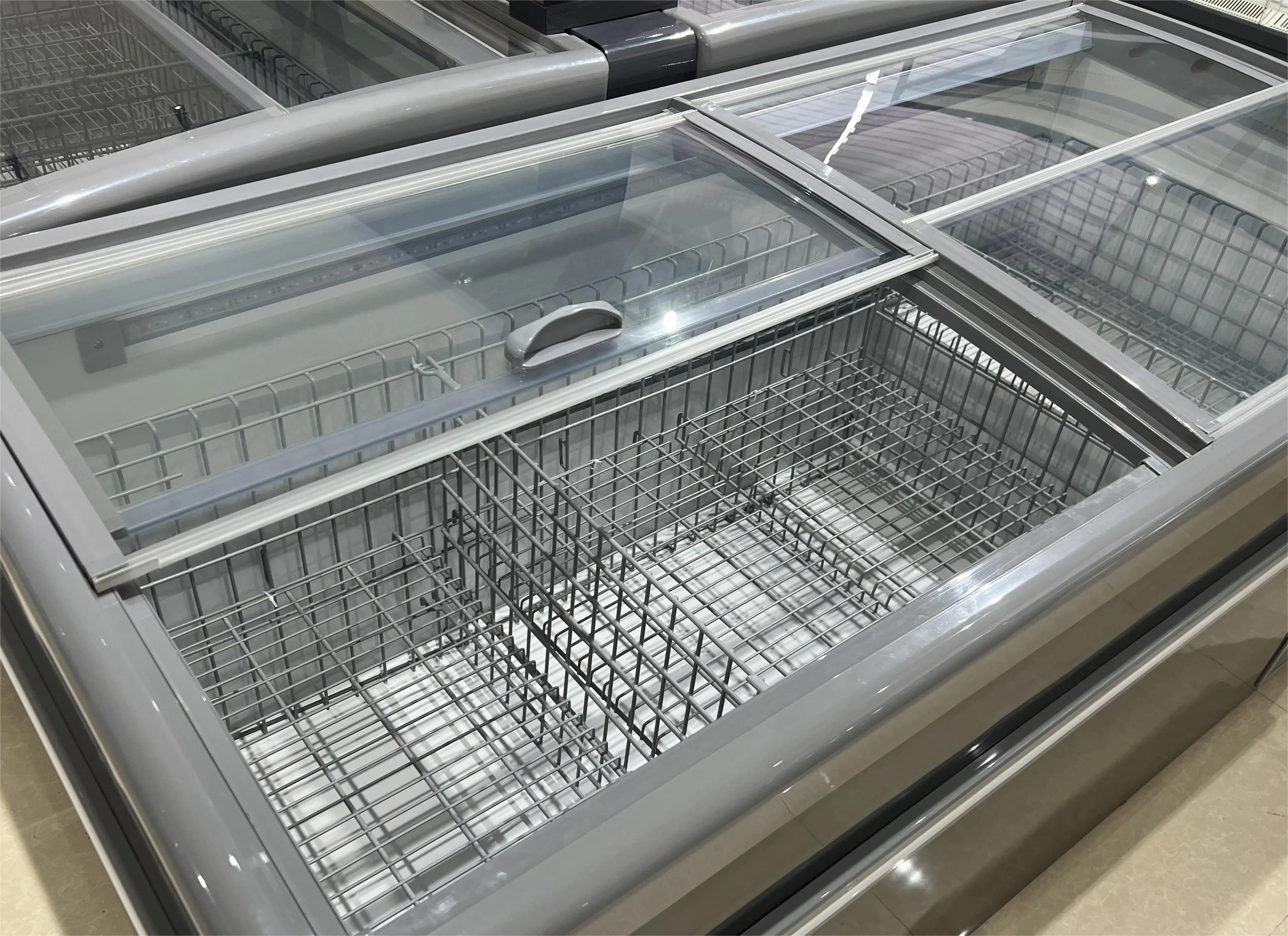 Combination Commercial Island Freezer Meat Display Island Deep Freezer Supermarket Refrigeration