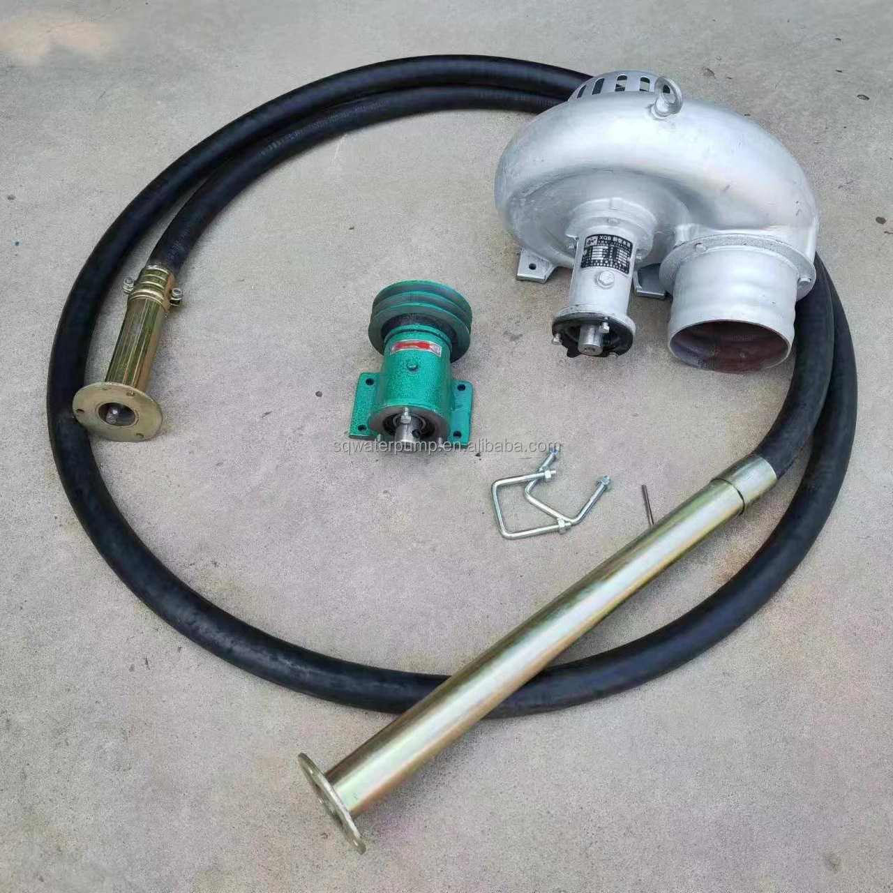 Cambodia/Philippines/Malaysia flexible shaft pump portable submersible pump tractor pump