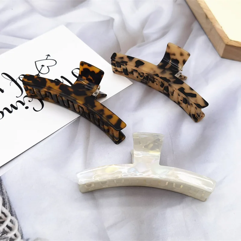 Wholesale Korean fashion high quality hair accessories 9cm acetate hair claw simple large women clips hair claw