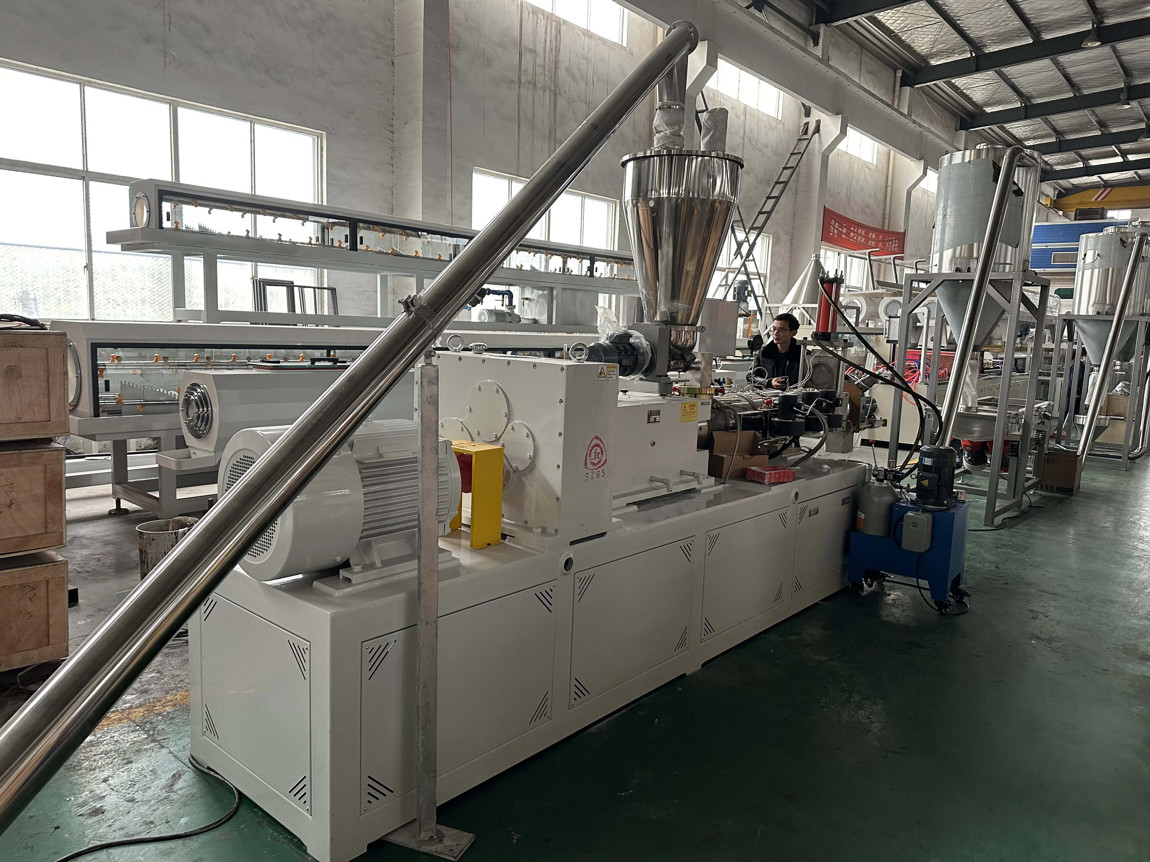 PVC pelletizing extrusion line / PVC granule extruder /PVC granules machine