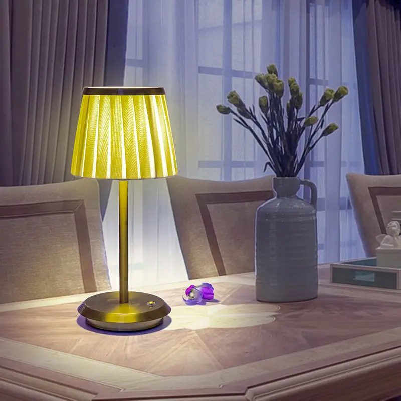 LED Cordless Charging Lamps Fabric Lampshade Led Lights Indoor Reading Night Light Lamps for Bedroom Living Room Led Table Lamp