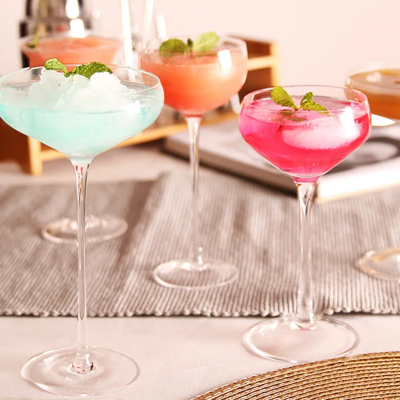 Luminous Libation Goblet Luxurious Glassware Ambrosia Aperitif Tumbler Enchanting Glassware for Exquisite Experiences