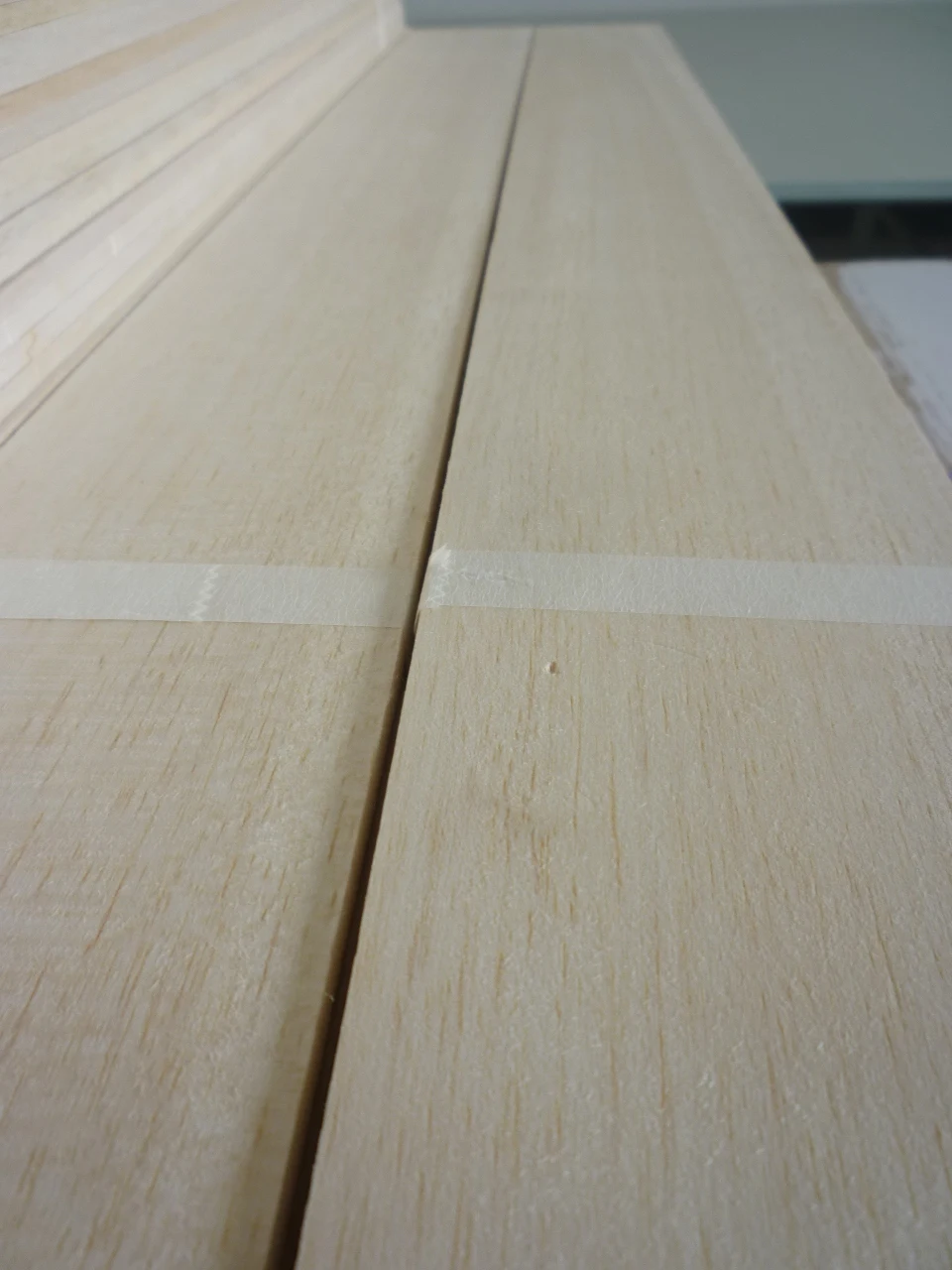 China Supplier Wholesale Price 1mm 2mm 3mm 4mm 5mm Balsa Wood Sheets for Crafts RC Airplane