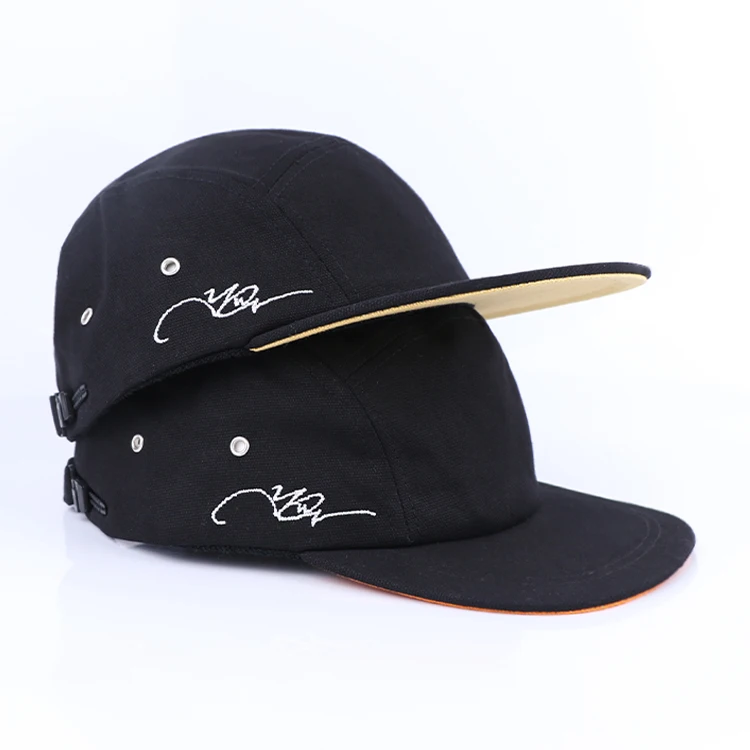 Qianzun Manufacturer black custom embroidered color block canvas hats 5 panel twill hat with metal buckle